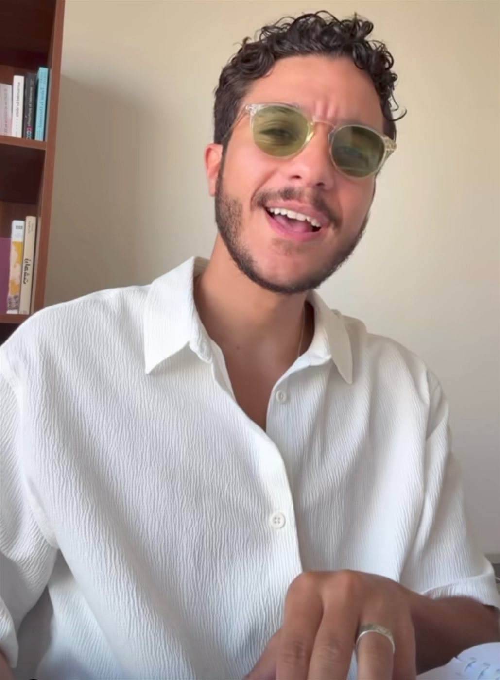 نور النبوي بخاتم الخطوبة