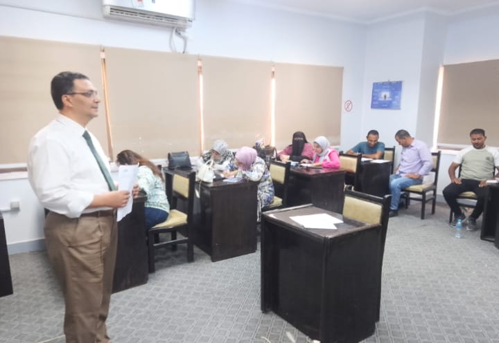 مياه الفيوم” تنظم دورة تدريبية لتعريف العاملين بلائحة نظام العاملين بالشركات التابعة