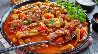 طاجن البامية باللحمة