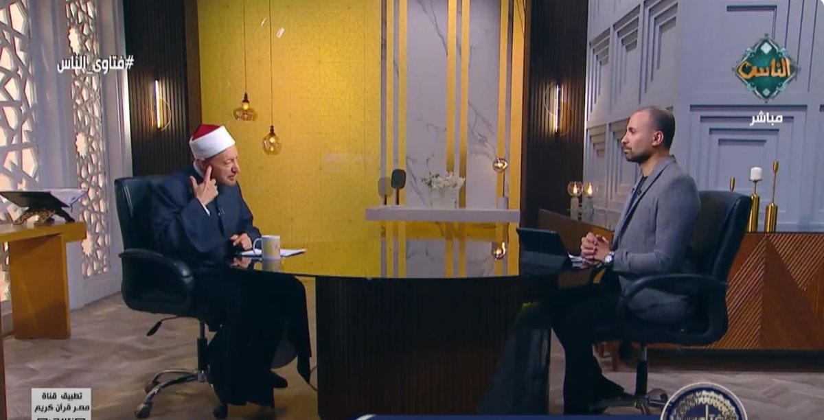 <strong>الشيخ عويضة عثمان</strong>