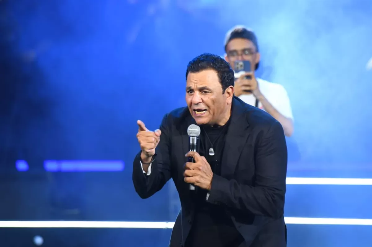 محمد فؤاد في حفل افتتاح المسرح الروماني