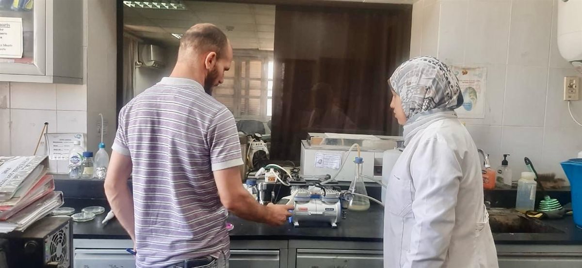 مياه الفيوم” تبدأ تطبيق القياسات البيئية لتحسين بيئة العمل وجودة التشغيل بالمحطات