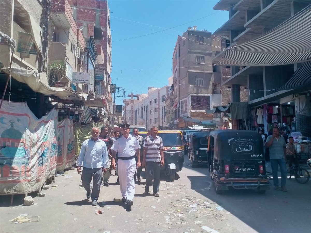 مصادرة 22 مخالفة وعوائق طريق ورفع وإزالة 66 عائق وحواجز مخالفة بابشواى