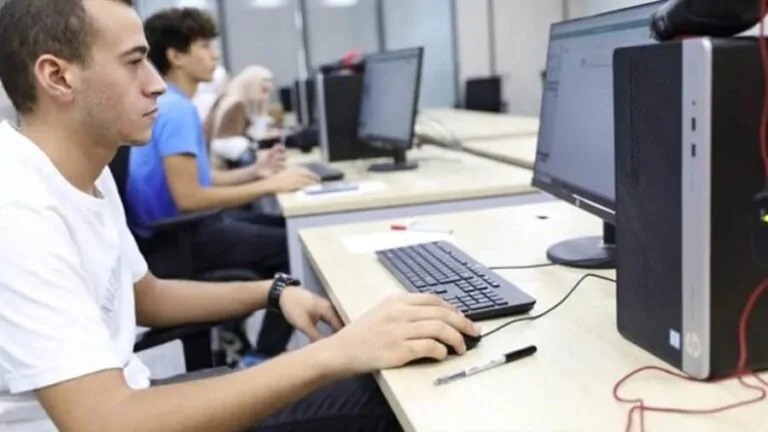 تنسيق الدبلومات الفنية 2025