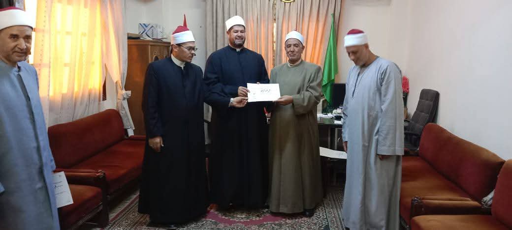 أوقاف الفيوم تكرم المتميزين.. ومدير المديرية يدعو إلى التنافس في التحلي بالخلق والانضباط