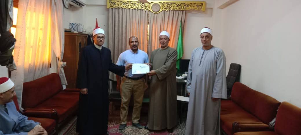 أوقاف الفيوم تكرم المتميزين.. ومدير المديرية يدعو إلى التنافس في التحلي بالخلق والانضباط