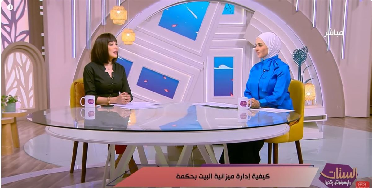 الإعلاميتان منى عبد الغني - إيمان عز الدين