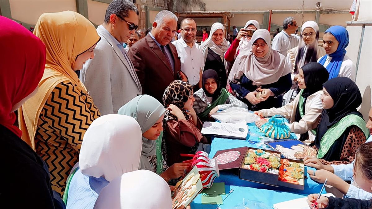 قبيصي يشهد كرنفال الأنشطة بمدارس شرق الفيوم في مشهد تربوي يجسد التميز والإبداع