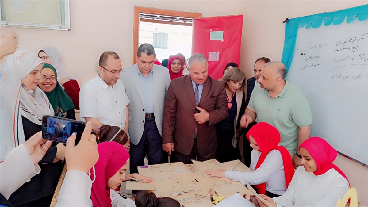 قبيصي يشهد كرنفال الأنشطة بمدارس شرق الفيوم في مشهد تربوي يجسد التميز والإبداع