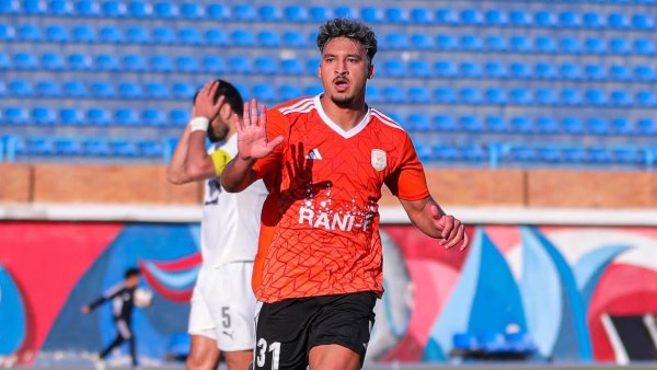 اللاعب أحمد شريف