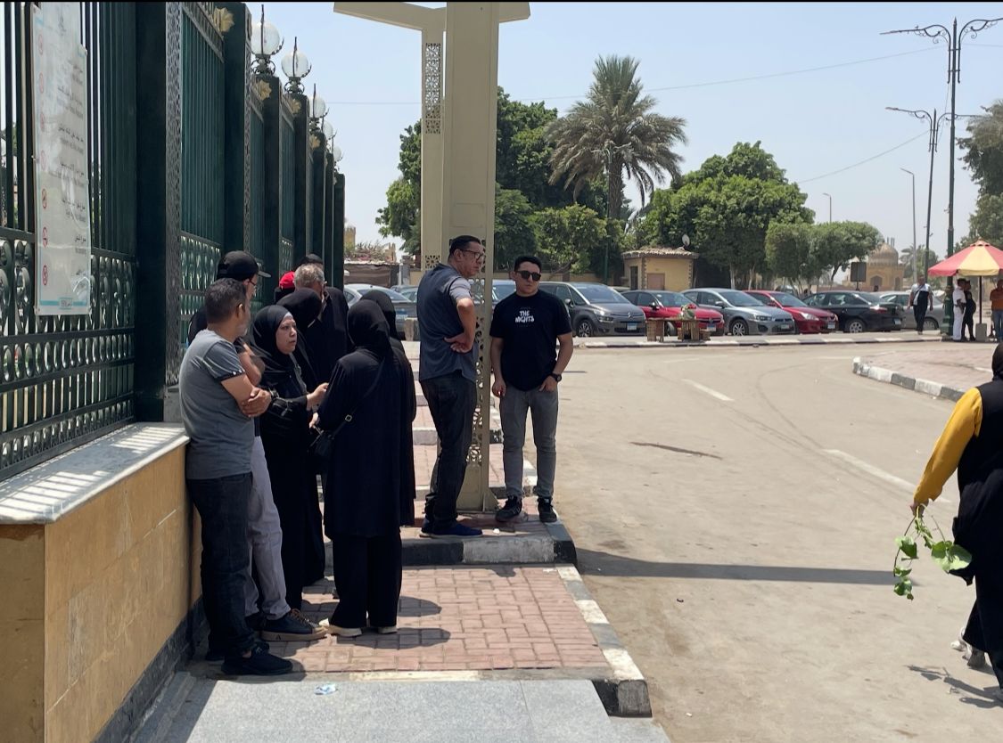 تشييع جثمان المطرب ضياء عز الدين