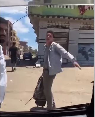 جانب من الفيديو