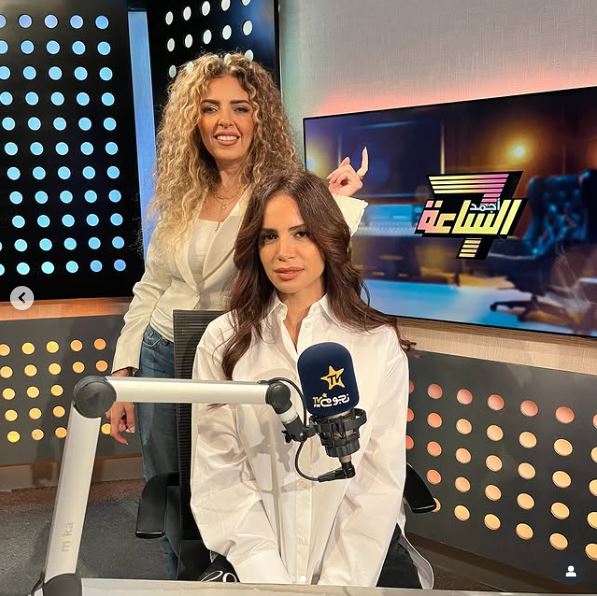 الفنانة أمال ماهر 