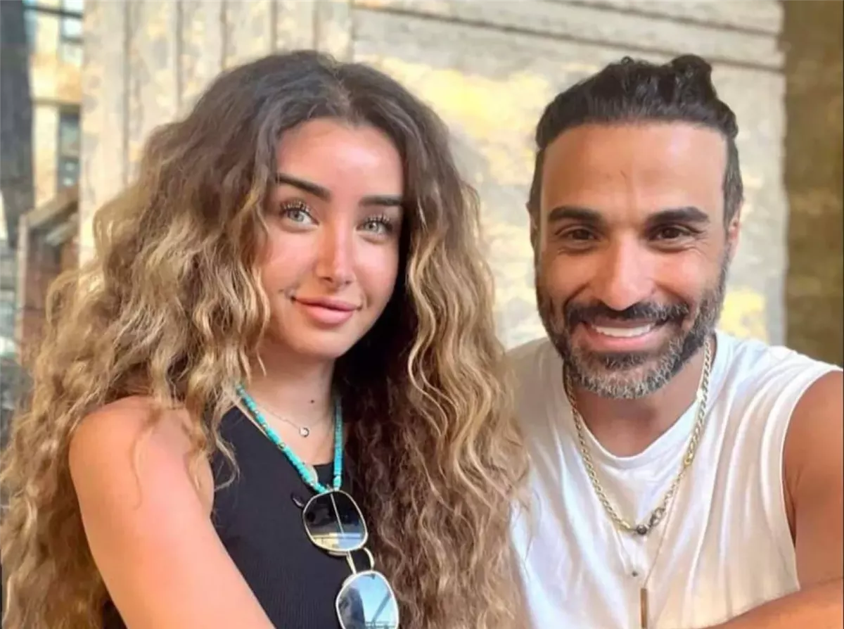 أحمد فهمي وهنا الزاهد