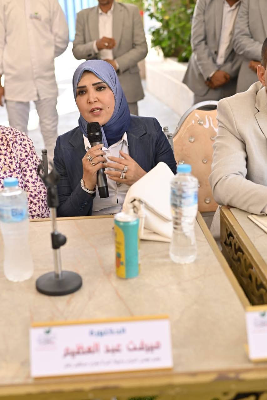 للتوعية بالمشاركة السياسية.. زيارة وفد ٱمانة المرأة بمستقبل وطن الفيوم لأحد المصانع بالفيوم الجديدة