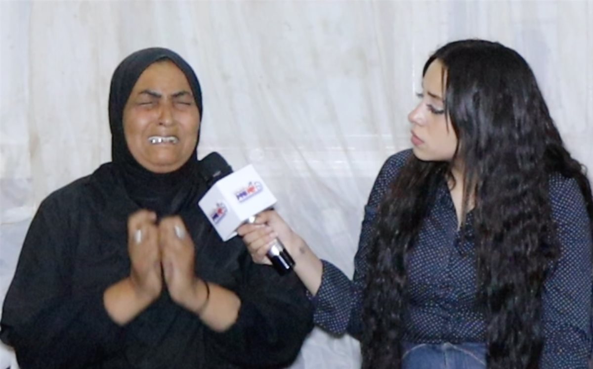 والده امل ضحية زوجها مع مراسلة نيوز رووم 