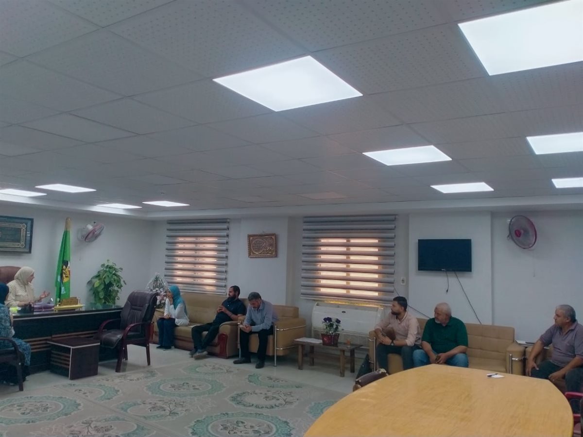 رئيس مركز ابشواي تجتمع بمديري إدارات التخطيط والمشروعات والري لمناقشة الخطة الاستثمارية