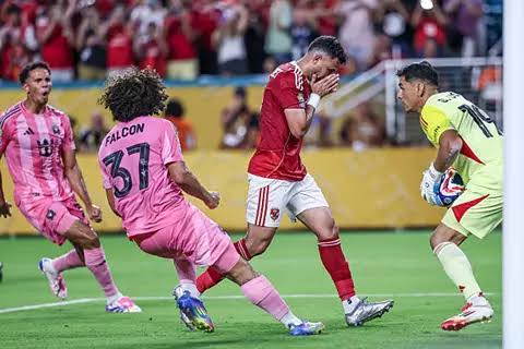 تريزيجيه يهدر ركلة جزاء