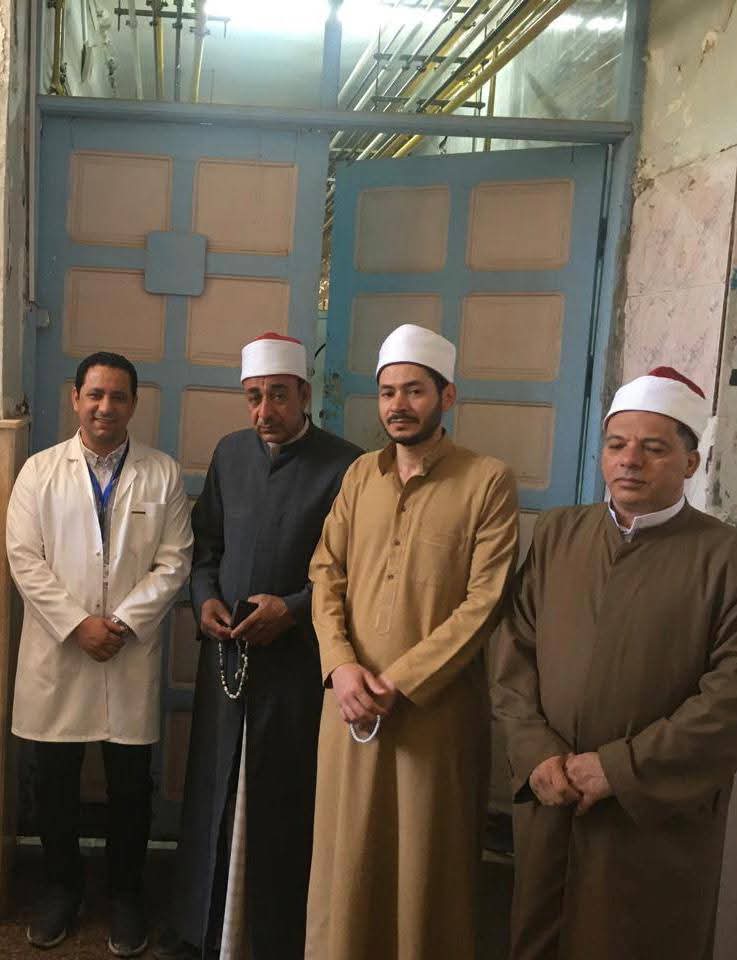قوافل الرحمة والمواساة تواصل نشاطها بأوقاف الفيوم بزيارة مستشفى إطسا المركزي
