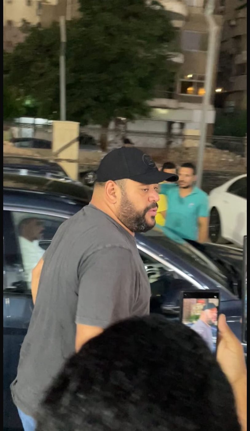 نجوم الفن في عزاء شقيق المخرج خالد جلال بمسجد الحامدية الشاذلية