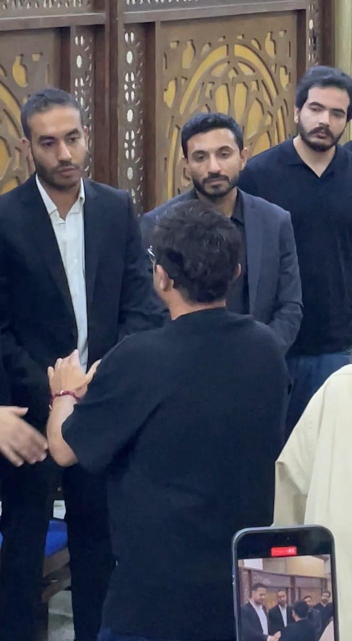 عزاء شقيق المخرج المسرحي الكبير خالد جلال رئيس قطاع الإنتاج الثقافي بمسجد الحامدية الشاذلية