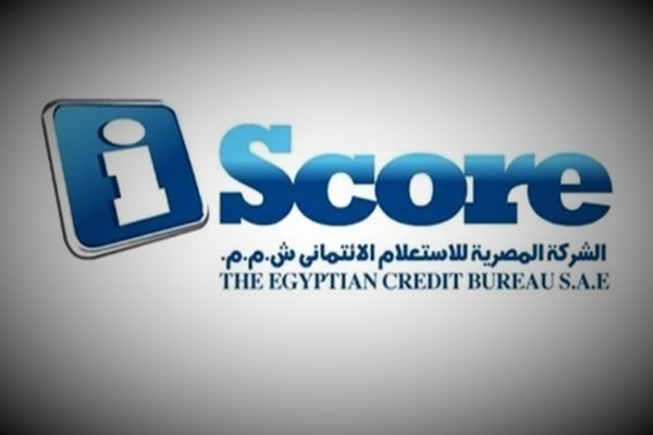 خدمة اي سكور في البنوك 