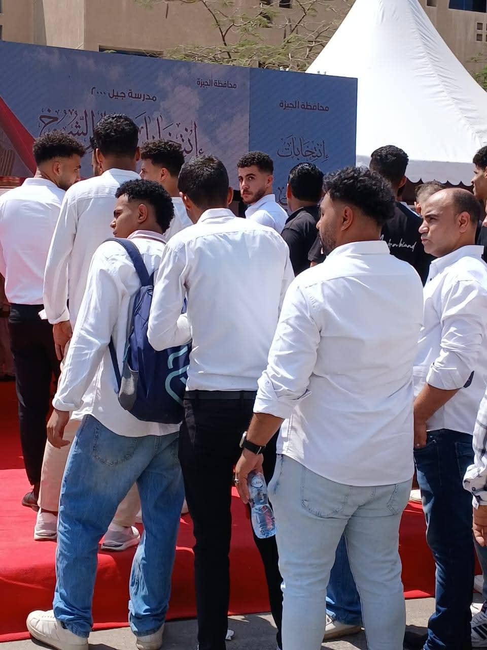 حشد جماهيري كبير