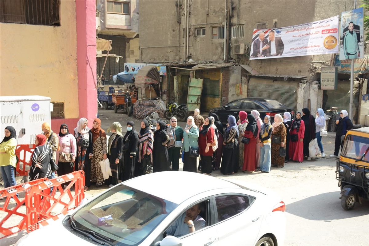 طوابير الناخبين تتصدر المشهد في بولاق الدكرور