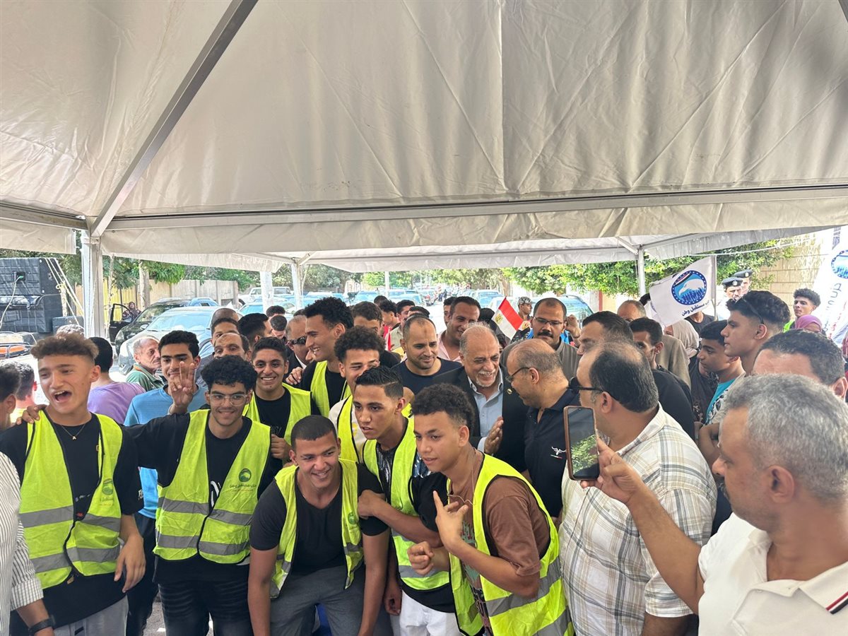 زعيم الأغلبية البرلمانية 