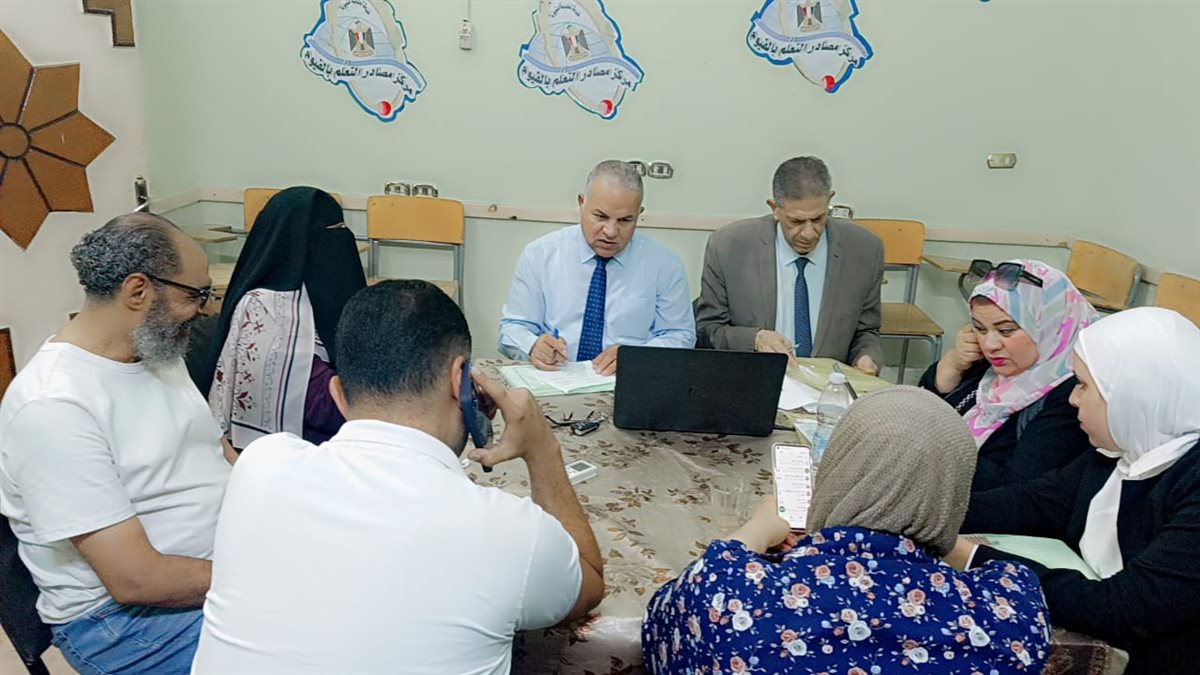 قبيصي: يتابع لجان امتحانات الدور الثاني للشهادة الإعدادية من غرفة العمليات الرئيسية بالمديرية 2025