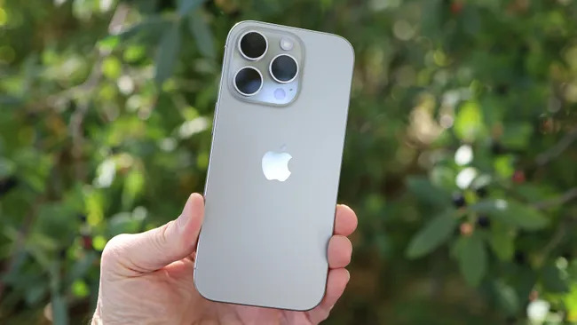 هاتف iPhone 17 