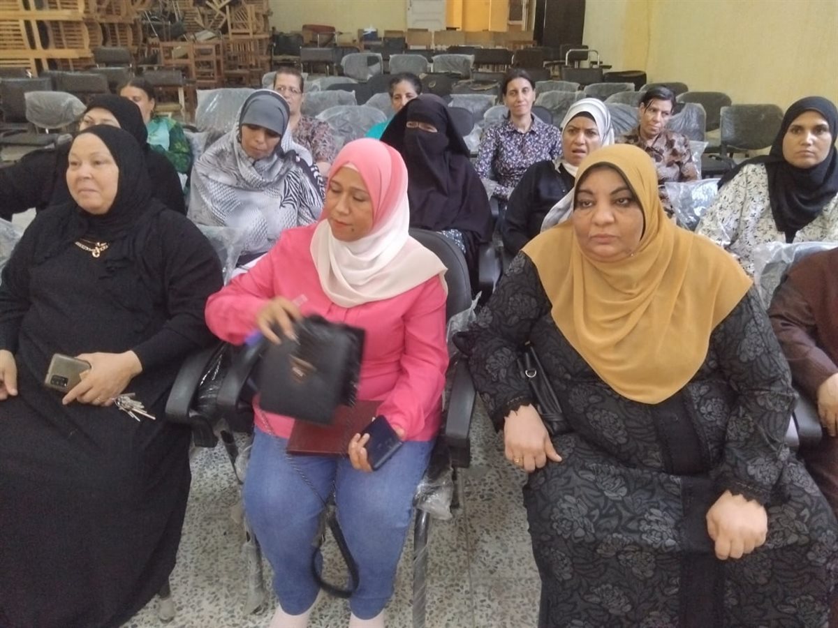 استخدام تكنولوجيا المعلومات والاتصال في مجال الإرشاد الزراعي دورة تدريبية بالفيوم 