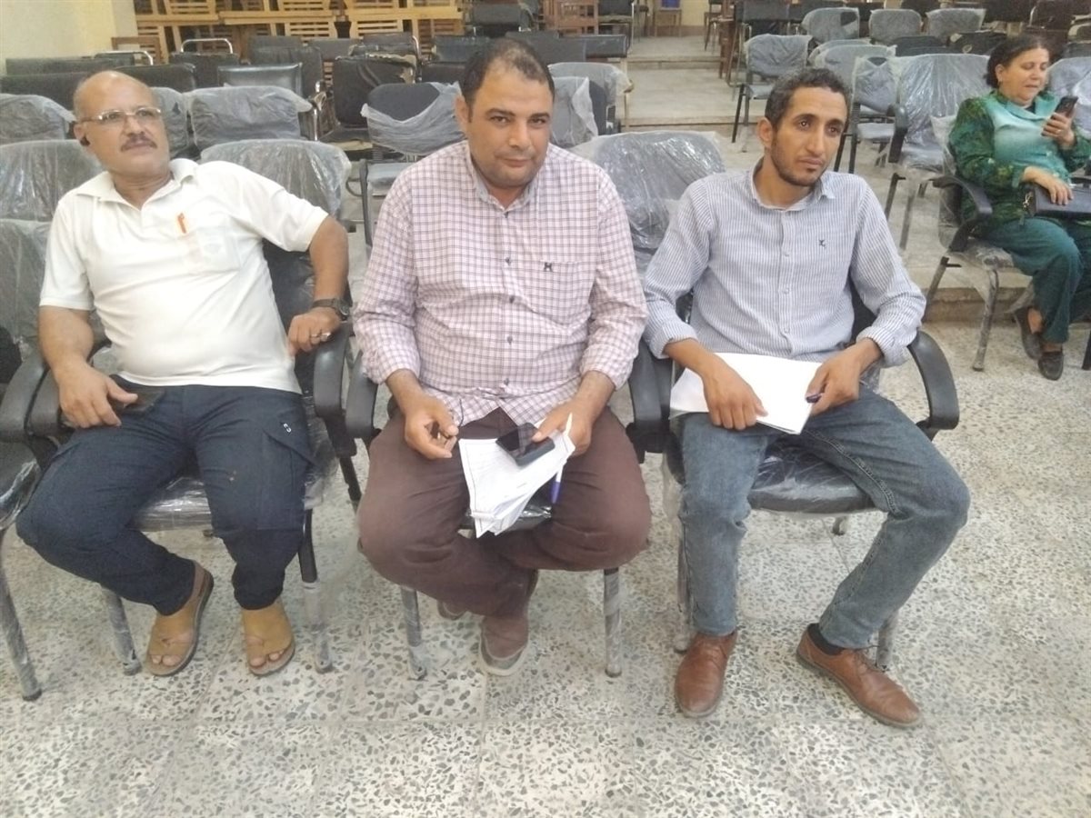 استخدام تكنولوجيا المعلومات والاتصال في مجال الإرشاد الزراعي دورة تدريبية بالفيوم 