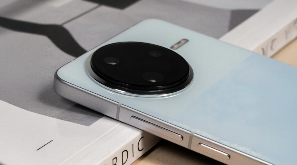 هاتف POCO F7 Pro