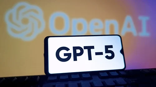 <strong>اعرف الفرق بين GPT-5 و GPT 4</strong>