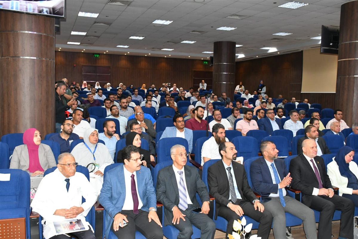 جانب من الاحتفال بمستشفي المطرية