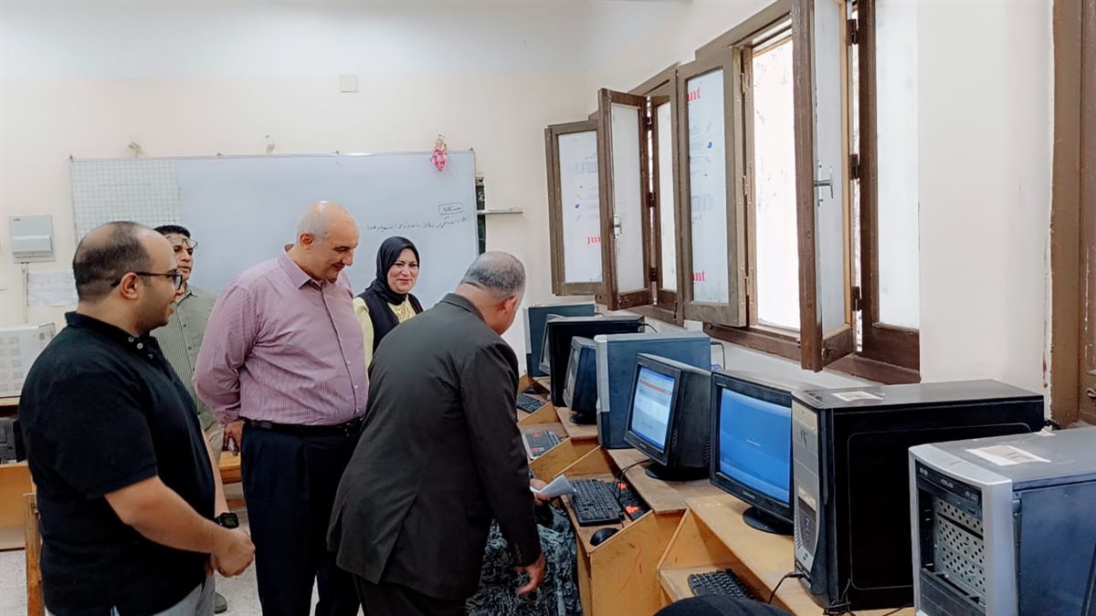 قبيصي: يتابع أختبارات القبول بالتعليم الفني المزدوج للعام الدراسي 2025 / 2026 لليوم الثاني على التوالي