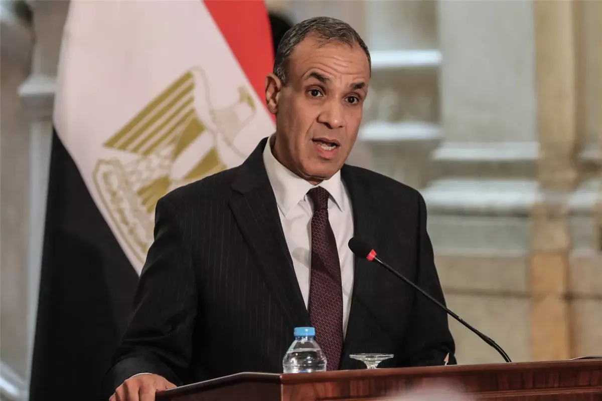 وزير الخارجية 