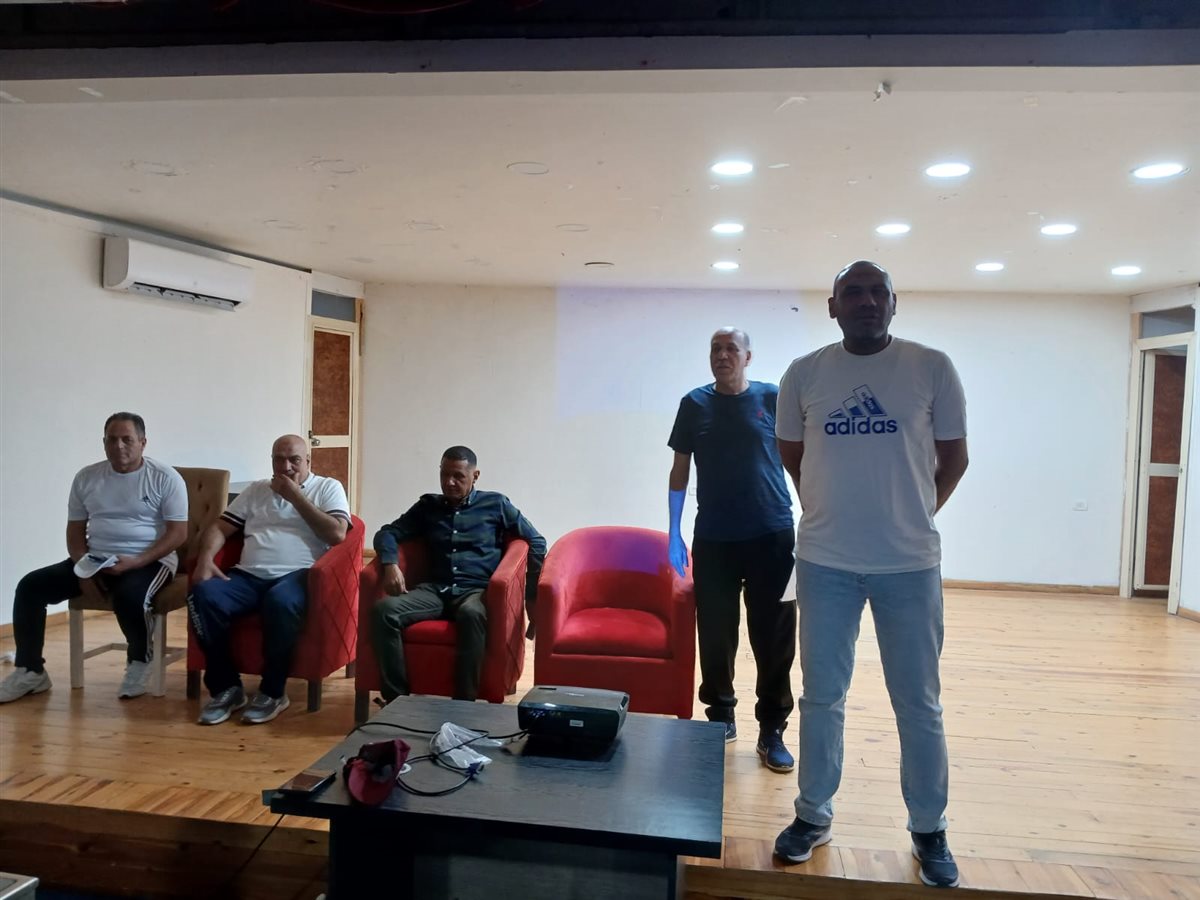 رمية التماس والركلات والمهارات الحركية... محاضرات فى دورة المدربين بالفيوم