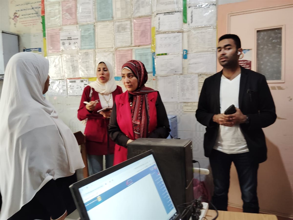 وكيل وزارة الصحة يتفقد بعض وحدات مركز الفيوم للاطمئنان على سير العمل<br>