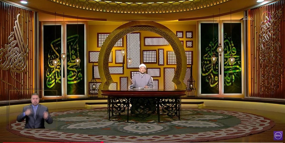 <strong>الشيخ رمضان عبد المعز</strong>