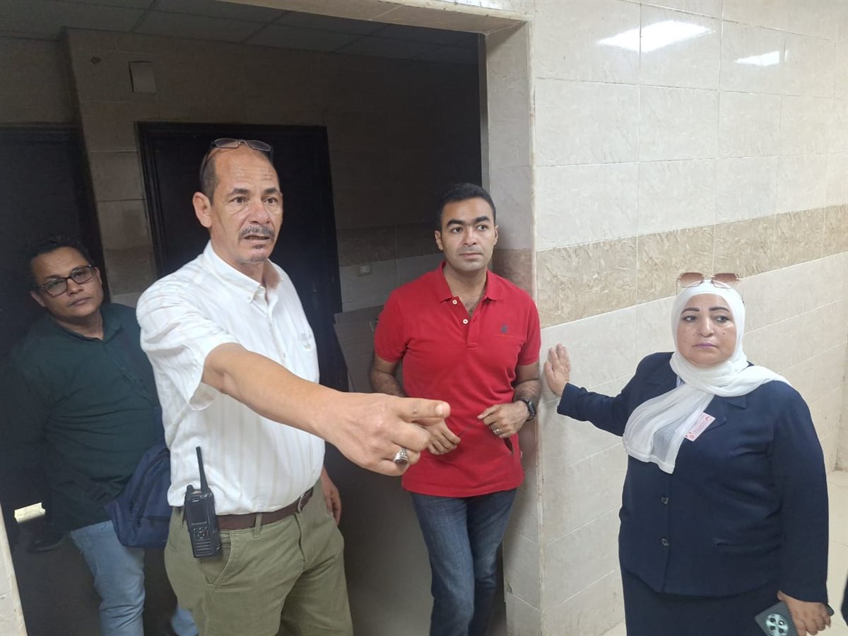 وكيل الصحة يفاجئ مستشفى الحميات والفيوم العام ويطمئن على جاهزية وحدة العامرية للاعتماد