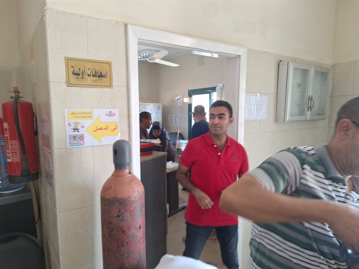 وكيل الصحة يفاجئ مستشفى الحميات والفيوم العام ويطمئن على جاهزية وحدة العامرية للاعتماد