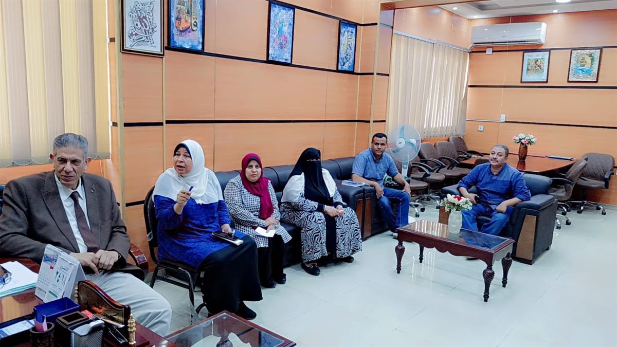 قبيصي : يجتمع بإدارة التنسيق العام والفني بالمديرية لمناقشة آليات لجنة الندب والنقل