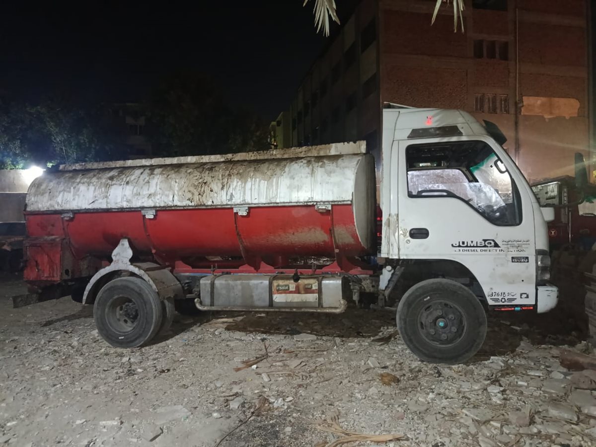 3 طن دقيق بلدي مدعم و2 طن أسمدة زراعية ومحظور بيعهما أو تداولمها بالفيوم