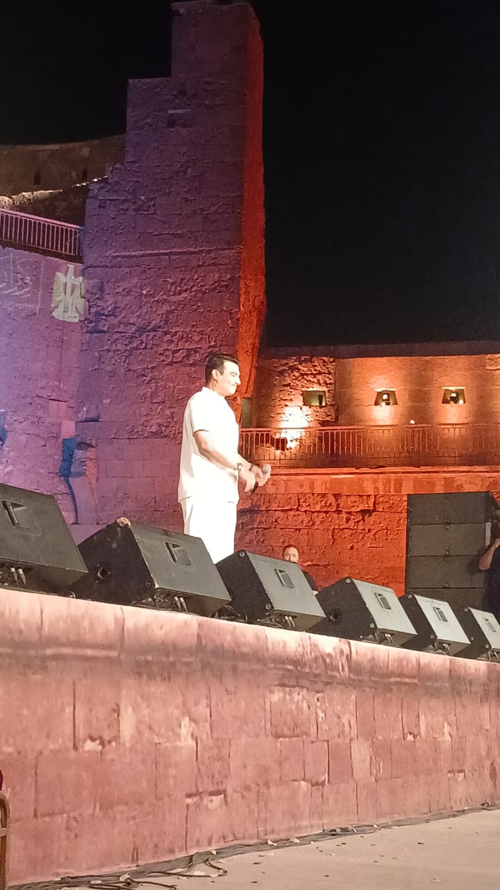 حفل إيهاب توفيق في مهرجان القلعة