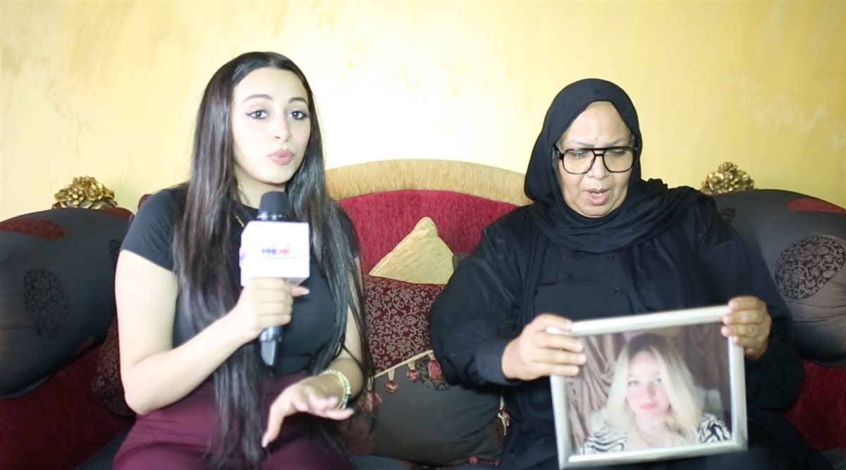 والدة شيماء جمال مع مراسلة نيوز رووم 
