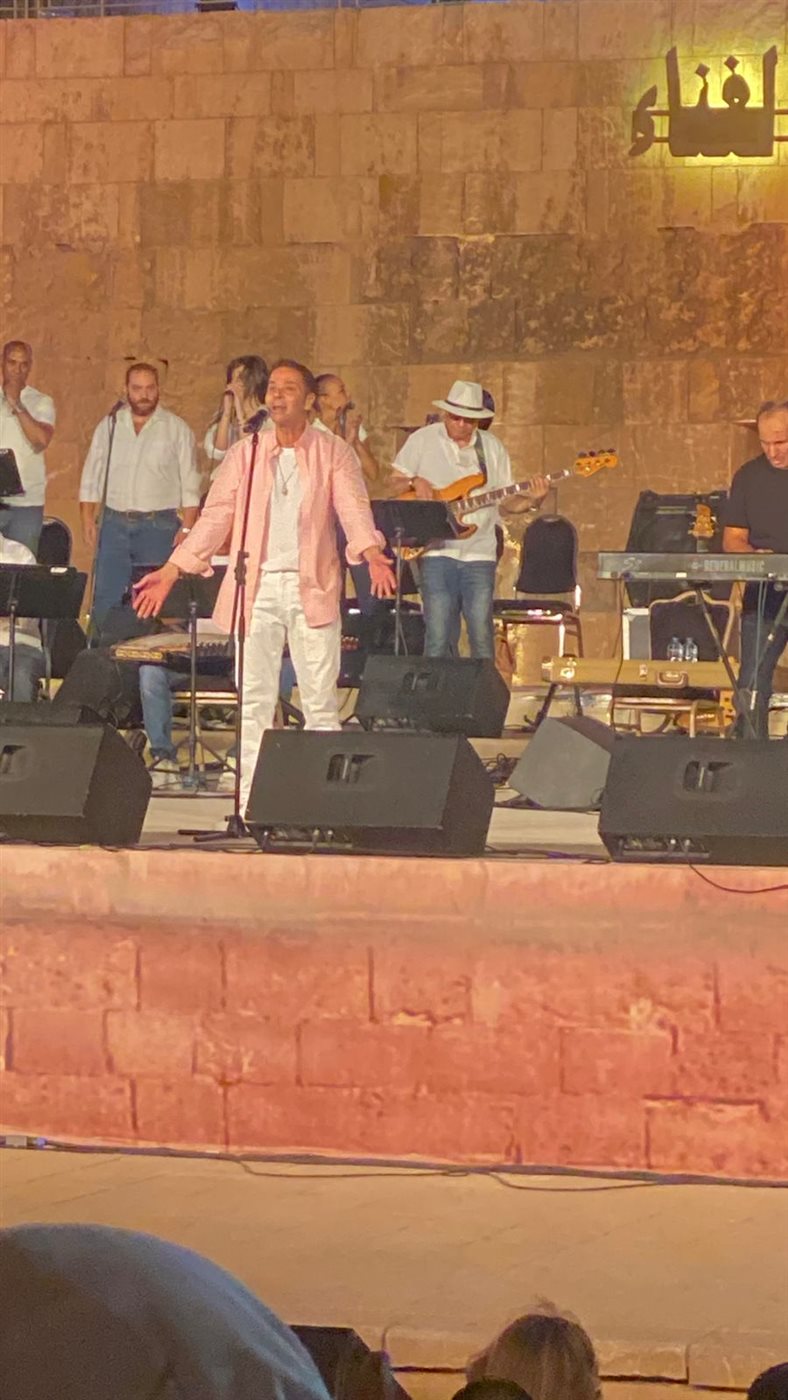 مدحت صالح في حفله بمهرجان القلعة