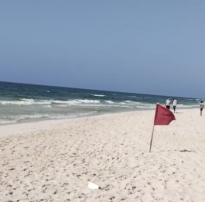 غلق شاطئ أبو تلات