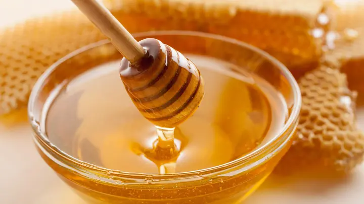 <strong>العسل</strong>